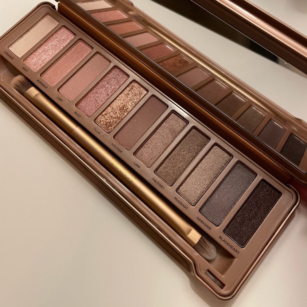 ✨Naked 3 Urban Decay✨